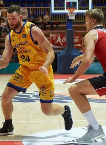 Matt Costello apunta al ALBA Berlín
