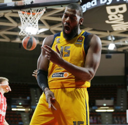 Greg Monroe continuará su carrera en el Sichuan chino