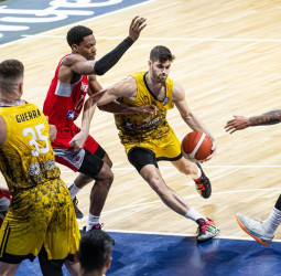 Yusta y el ataque del Iberostar Tenerife se impone al Rio Grande Valley Vipers (110-89)