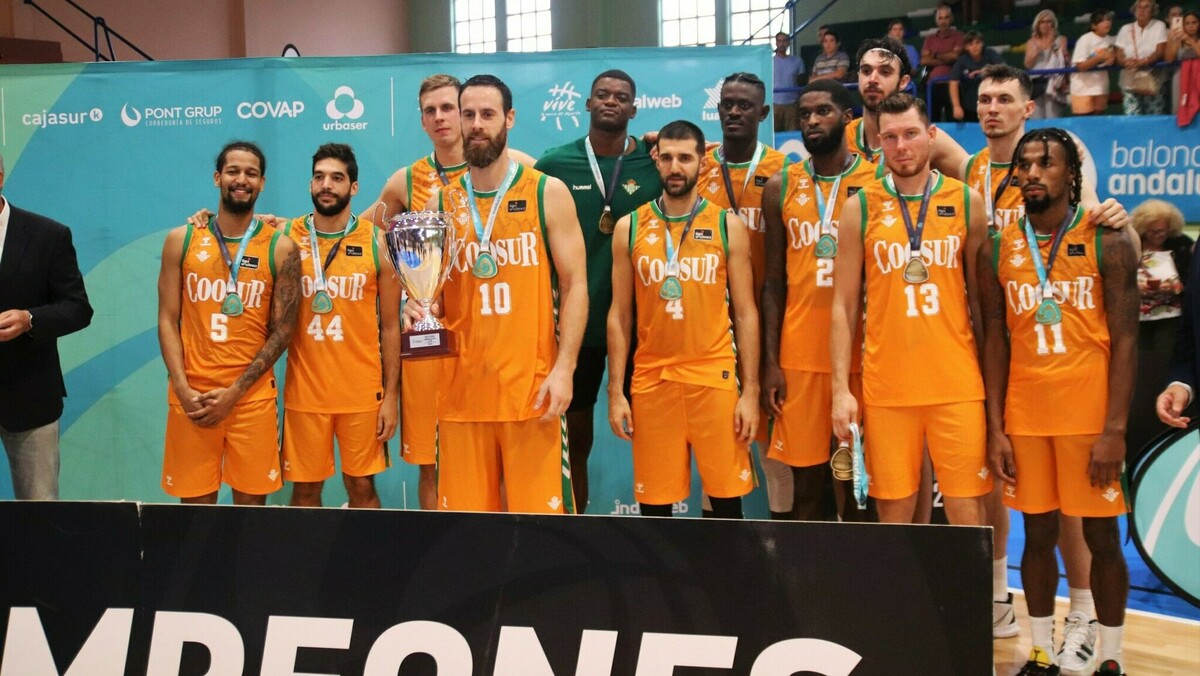 El Coosur Real Betis gana su séptima Copa de Andalucía (72-75)
