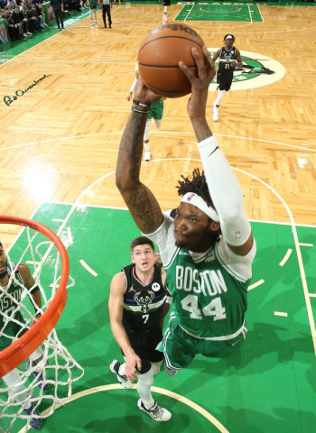 [1-1] Acción, reacción de los Boston Celtics (86-109)