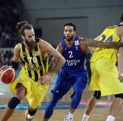Fenerbahce, campeón de la Copa Presidente
