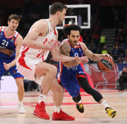 El Estrella Roja no puede parar la racha del líder (78-85)