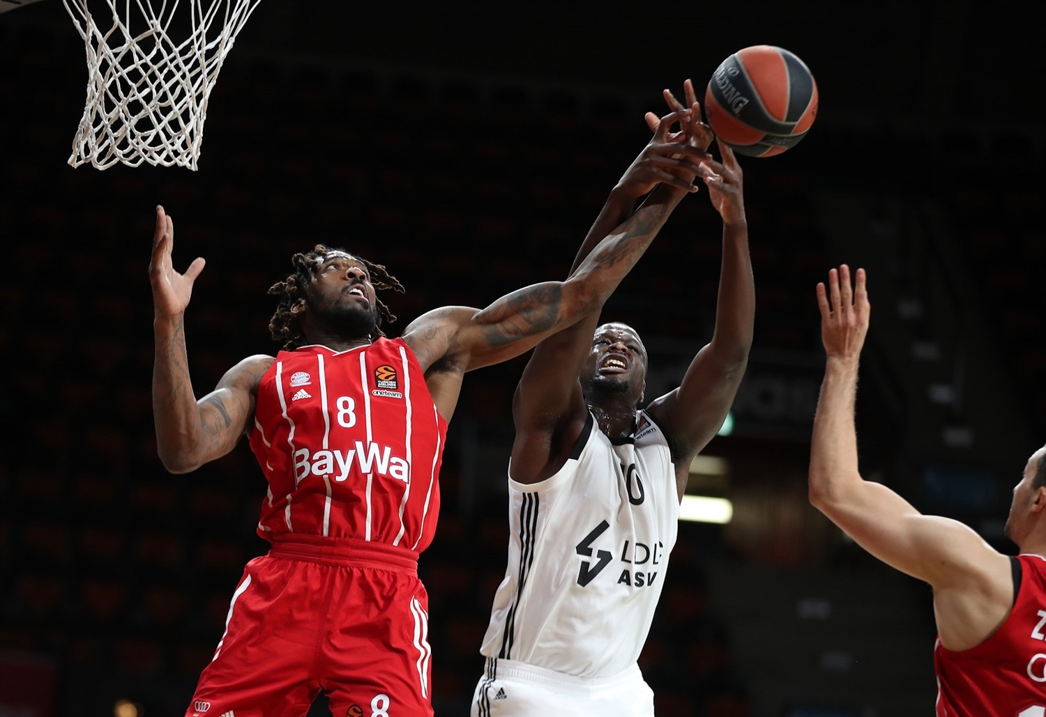 El Bayern Munich mantiene el nivel ante el ASVEL Villeurbanne (76-62)