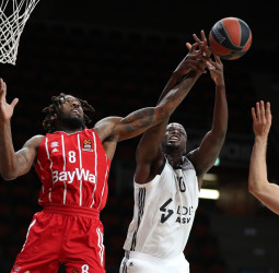 El Bayern Munich mantiene el nivel ante el ASVEL Villeurbanne (76-62)