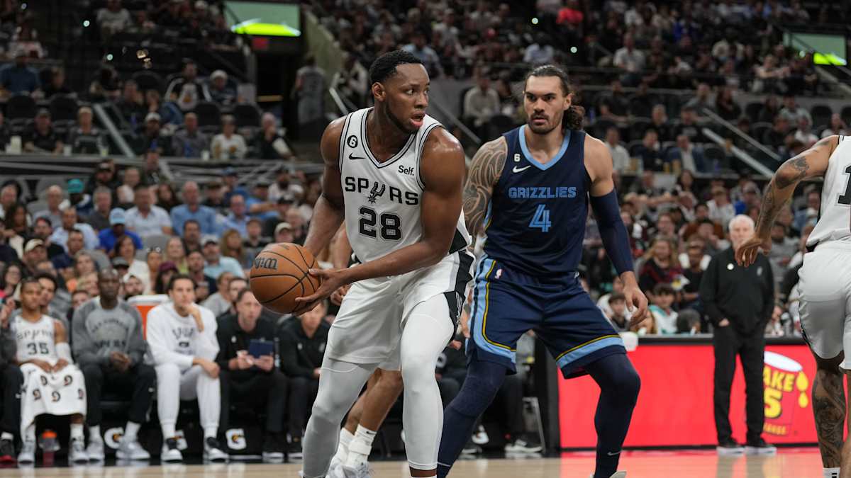 Charles Bassey, próximo objetivo del Partizan