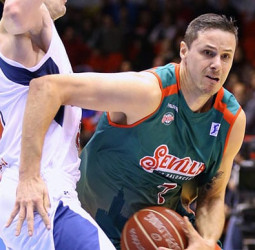 El Baloncesto Sevilla amarra la continuidad de Nachbar una campaña más