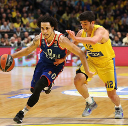 El último cuarto sentencia al Maccabi ante el Anadolu Efes (71-79)