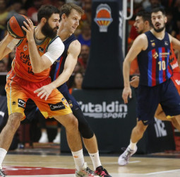 Valencia Basket cuenta con la Fonteta para seguir vivo en su serie ante el Barça