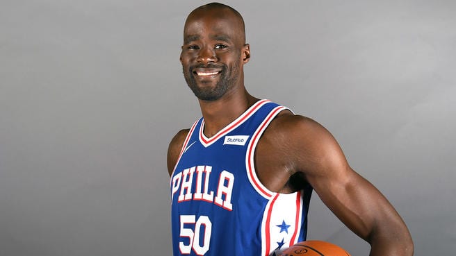 Emeka Okafor jugará en los Delaware 87ers de la G-League