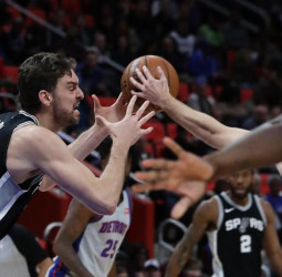 Pistons tumba a los Spurs, Dragic lidera, Porzingis guía a los Knicks y Atlanta da la sorpresa