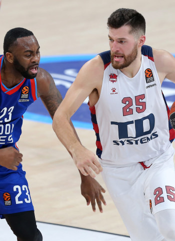 El Efes busca recuperarse ante el Baskonia