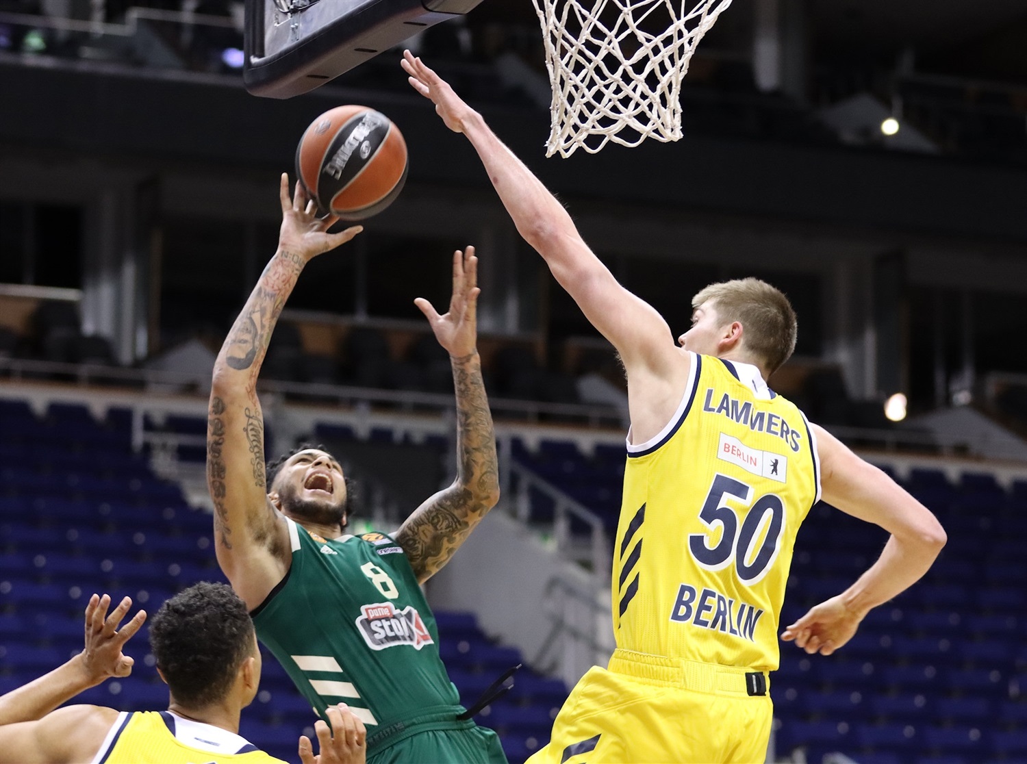 Panathinaikos y ALBA se enfrentan en la capital griega