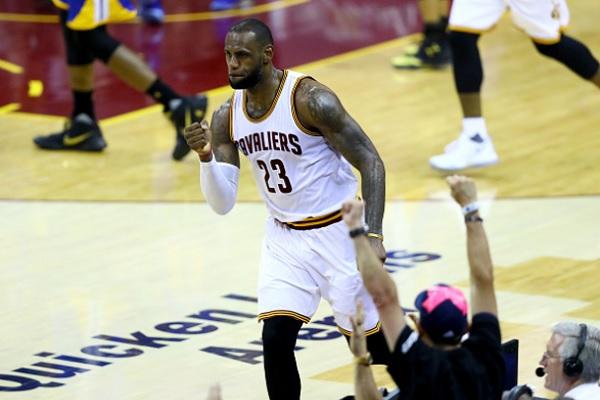 LeBron se vuelve a salir y los Cavaliers fuerzan el séptimo
