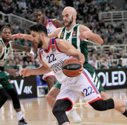 Anadolu Efes no puede contra la batuta de Nick Calathes (88-75)