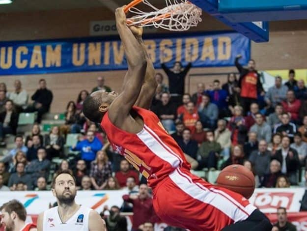 Kevin Tumba continuará su carrera en el Kolossos griego
