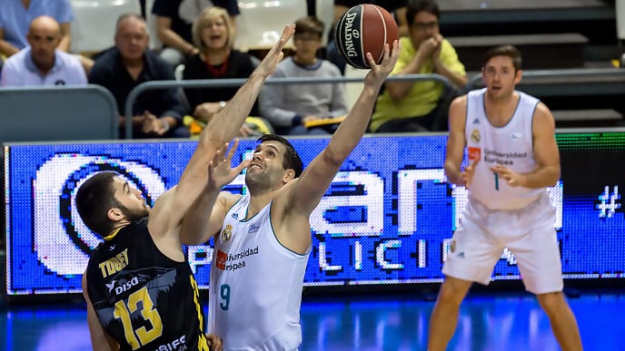 El Real Madrid acaba con la sequía en La Hamburguesa a base de defensa (74-84)