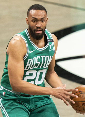 Los Boston Celtics cortan a Jabari Parker