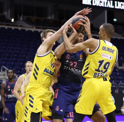 El Real Madrid vence en Berlín con otra exhibición defensiva (63-72)