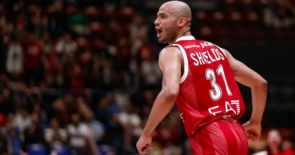 Milán supera al París en un final de infarto, 79-74