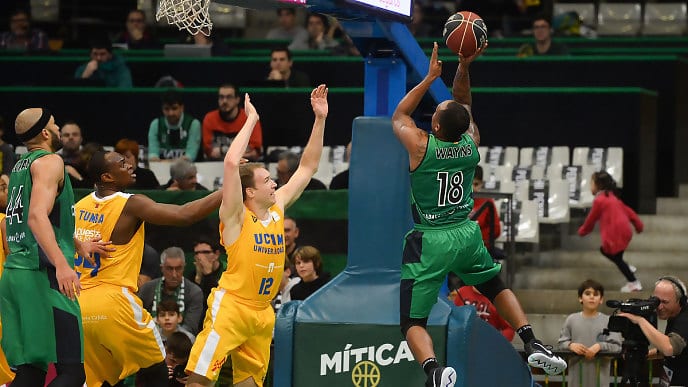 Maalik Wayns, un mes de baja