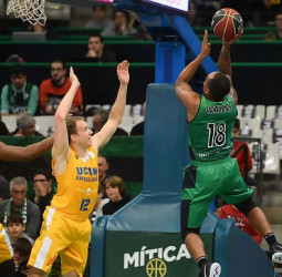 Maalik Wayns, un mes de baja