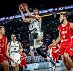 Goran Dragic, MVP. Pau Gasol en el cinco ideal