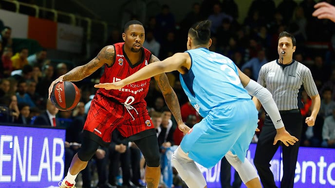 El Fuenlabrada vence por uno al Movistar Estudiantes (93-92)