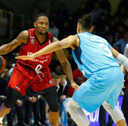 El Fuenlabrada vence por uno al Movistar Estudiantes (93-92)