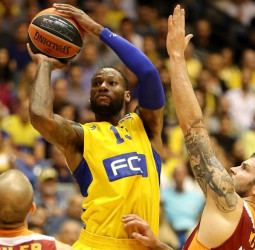 El Maccabi se estrena a costa de un Galatasaray que no conoce la victoria (98-92)