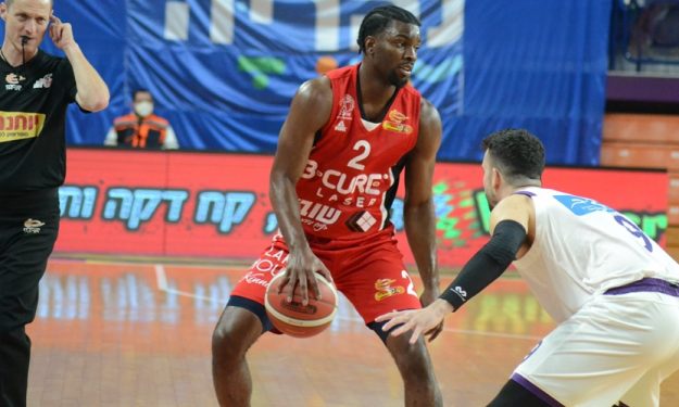 Keenan Evans, cerca del Maccabi