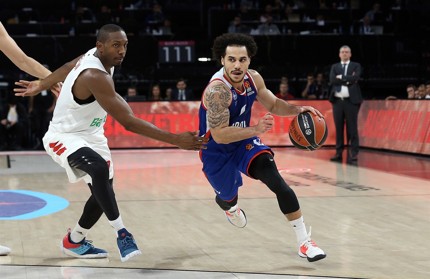 Shane Larkin establece una nueva marca en anotación en EuroLiga