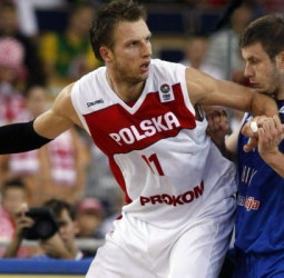 El AV Cantú cerca de fichar al ex ACB Michal Ignerski
