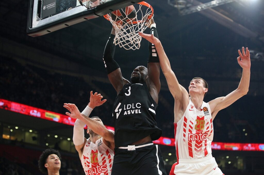 El ASVEL, al rojo vivo, visita al Estrella Roja
