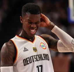 Schroder lidera la remontada de Alemania ante Turquía en Múnich