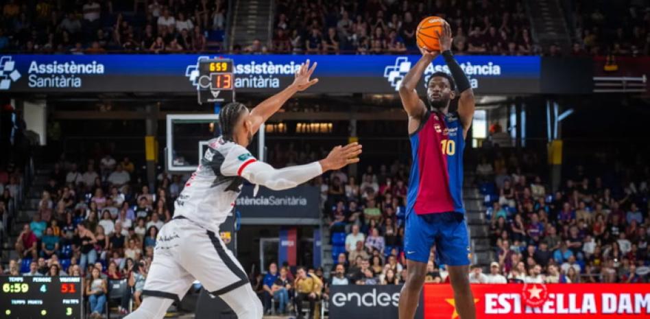 Fenerbahçe, cerca de cerrar el fichaje de Chimezie Metu por una temporada