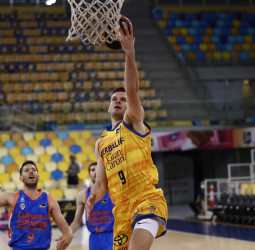 Remontada de fe (92-86)