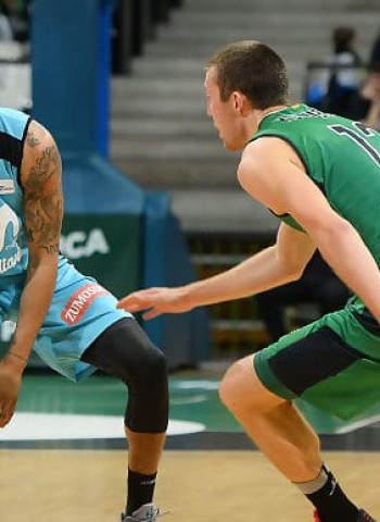 Landesberg y un gran tercer cuarto colectivo dan la victoria al Movistar Estudiantes ante el Joventut (93- 96)