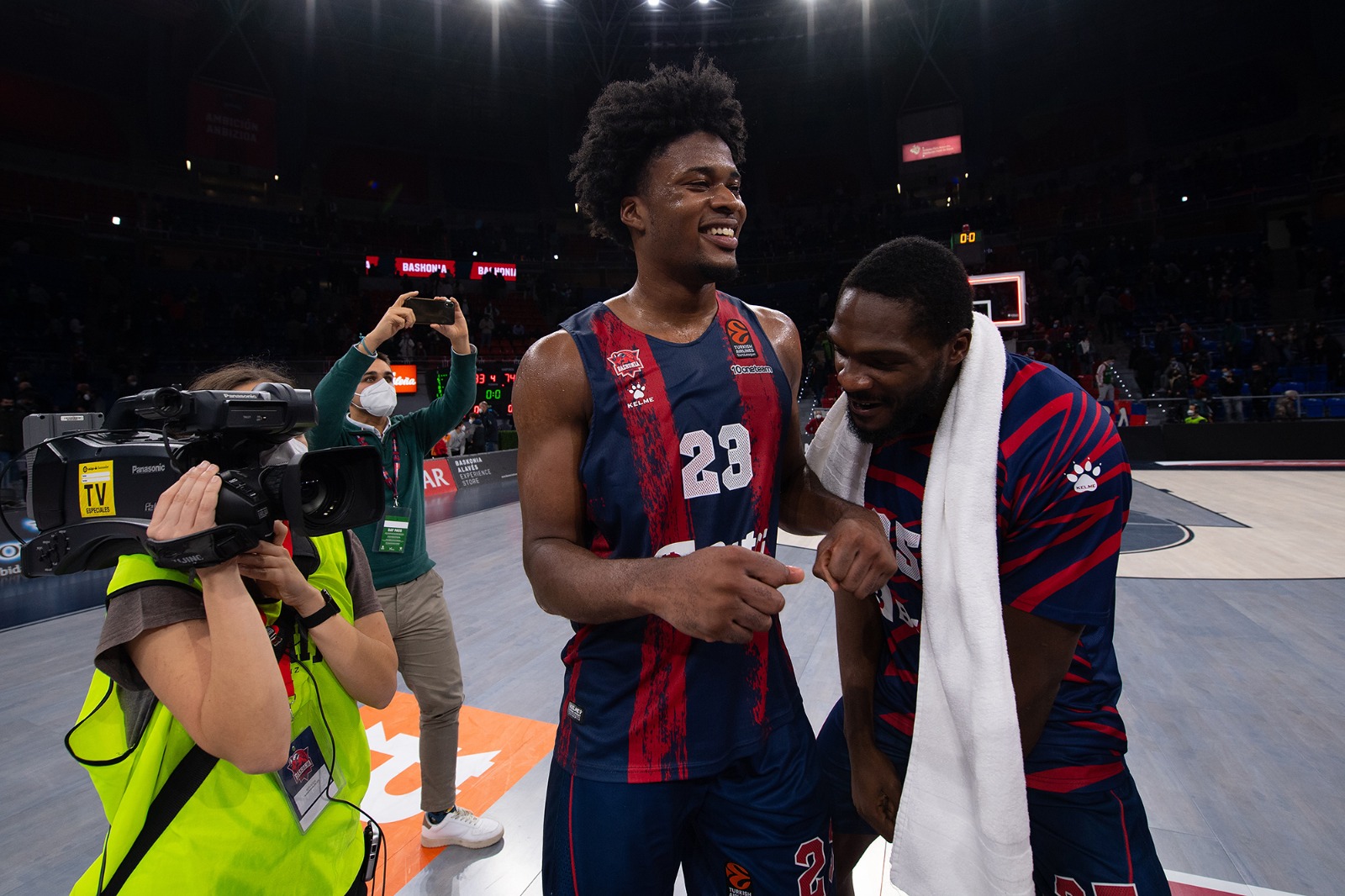 Bitci Baskonia vuelve a sonreír (93-74)
