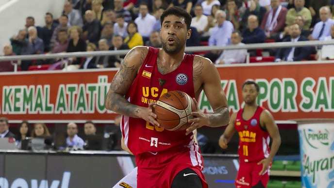 UCAM Murcia gana en un ambiente hostil (65-79)