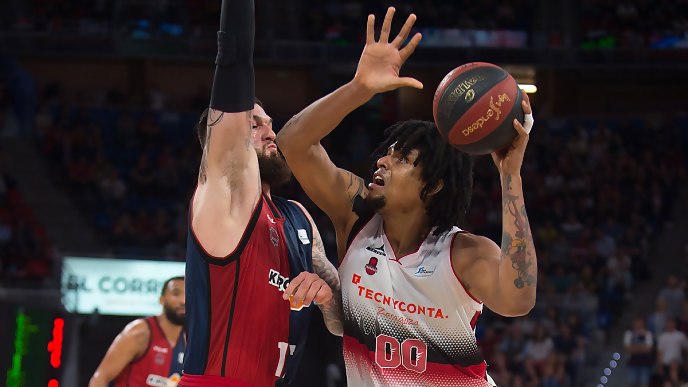 El Tecnyconta Zaragoza manda toda la presión al KIROLBET Baskonia