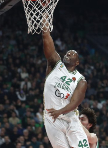 Bryant Dunston regresará a Italia para reforzar el juego interior del Olimpia Milano
