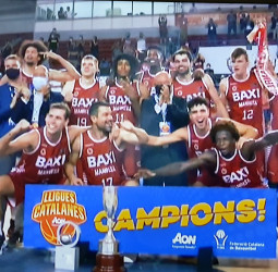 El BAXI Manresa, campeón de la Lliga catalana