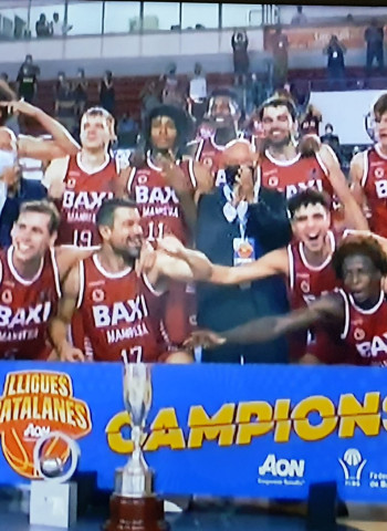 El BAXI Manresa, campeón de la Lliga catalana