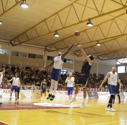 Las entradas para el Monbus Obradoiro – San Pablo Burgos, a la venta en oficinas y página web