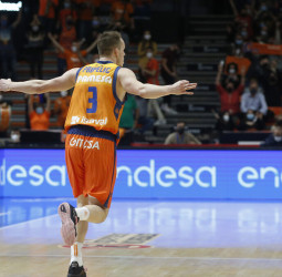 El Valencia Basket vuelve a volar tras el descanso (91-71)