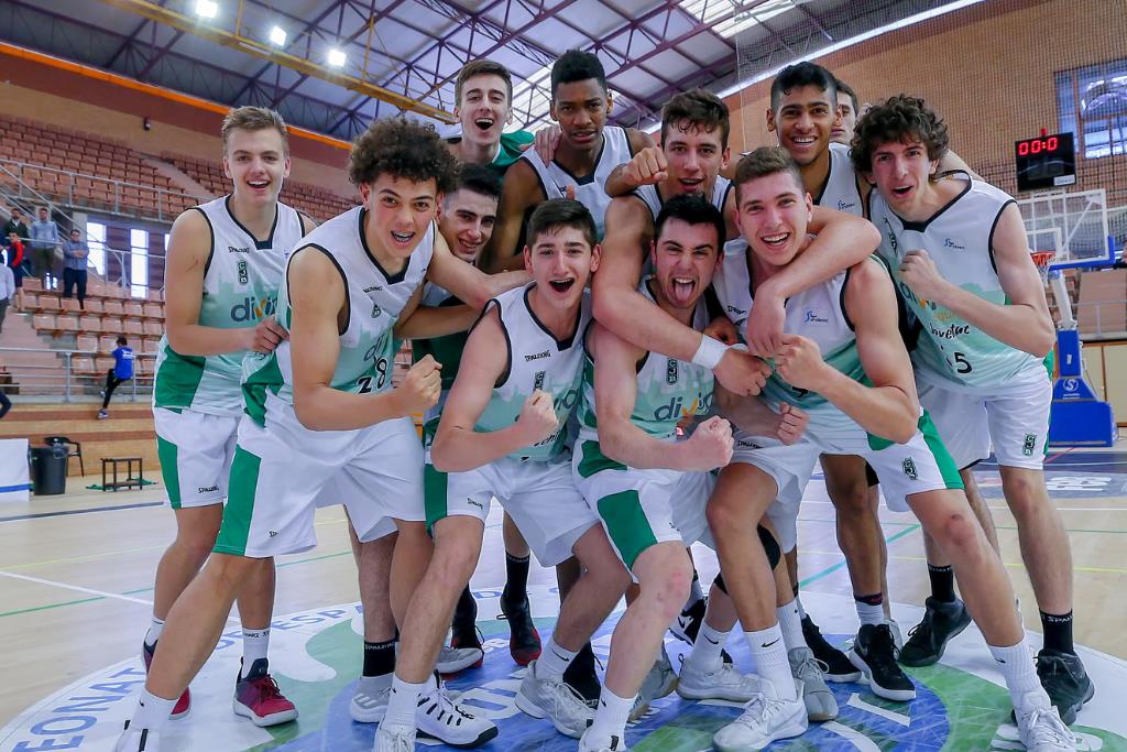 #FEBJuniorM2018: 1/4: Las canteras clásicas dominan las semifinales de Badajoz