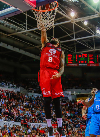 DJ Seeley y Jason Thompson han regresado a Estados Unidos