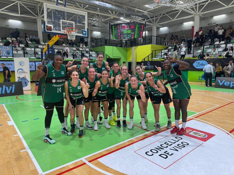 La Penya ilusiona y se permite el derecho a soñar