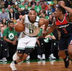 [3-2] Bradley pone a los Celtics a una victoria de la final del Este (101-123)